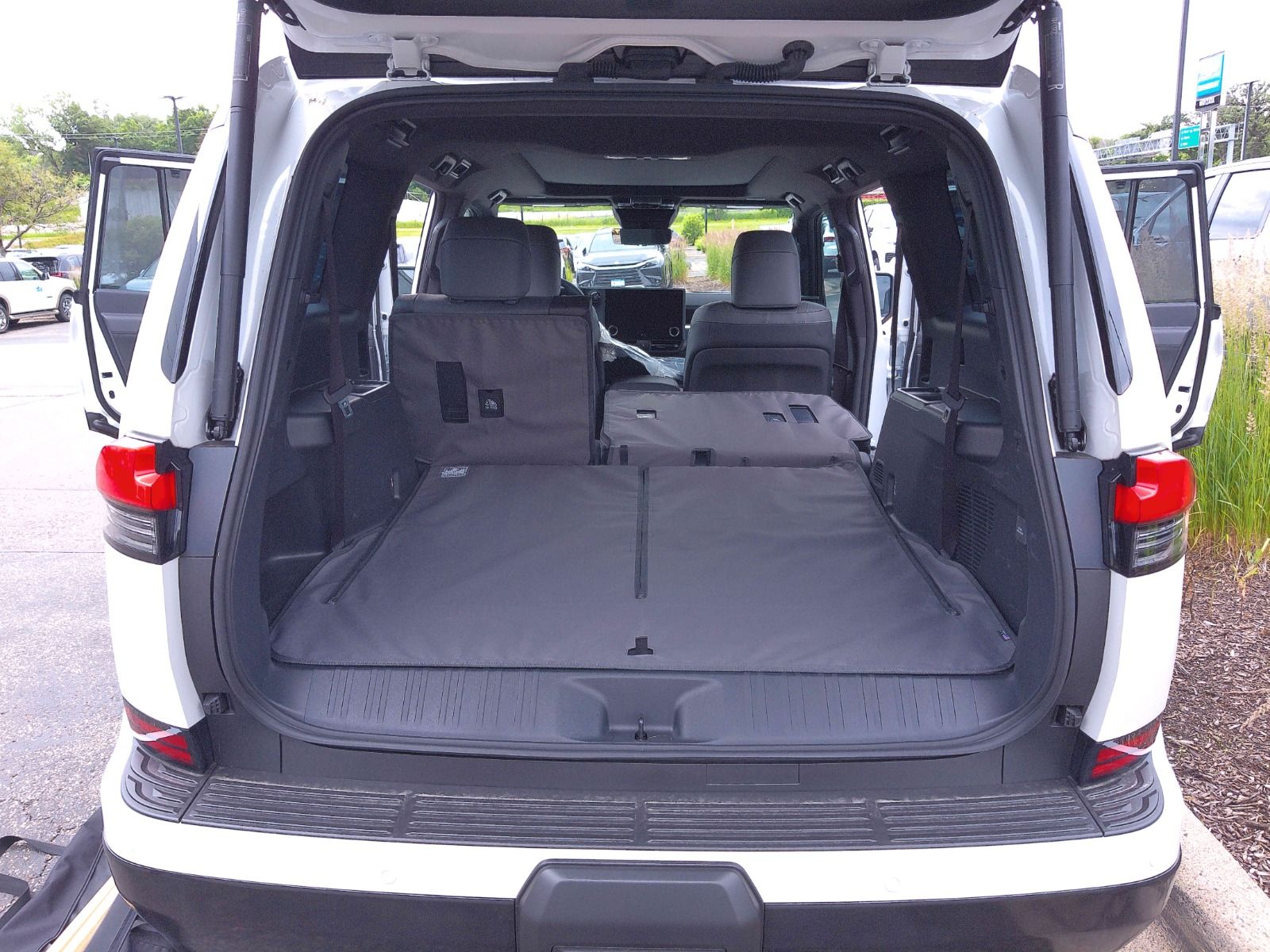 Lexus GX 550 Cargo Liner
