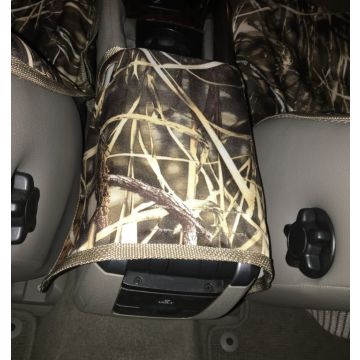 Volvo XC 70 Canvasback Console Cover Image 3