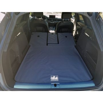 Audi A4 Allroad Canvasback Cargo Liner Image 4