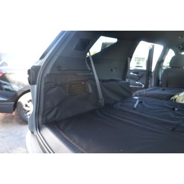 Chevrolet Traverse Cargo Side Protection 
