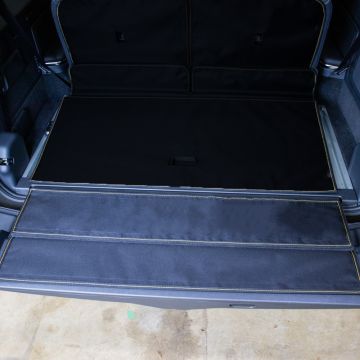 Rivian R1S Tailgate Pieces