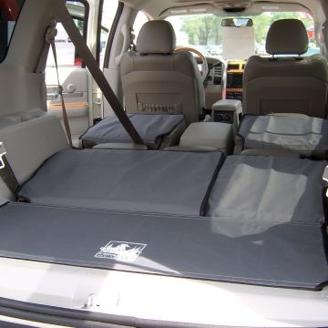 Chrysler Aspen Cargo Liner