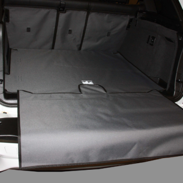 BMW X5 Canvasback Bumper Flap Image 1