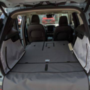 Volvo XC 40 Canvasback Cargo Side Pieces Image 1