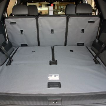 2017-2021 Audi Q7 Cargo Liner Canvasback Thumbnail
