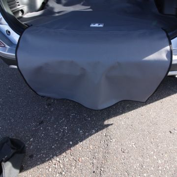 2016-2018 Toyota RAV4 Hybrid Canvasback Bumper Flap Image 1