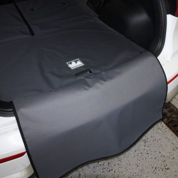 Kia Niro Canvasback Bumper Flap Image 1