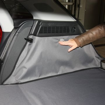 2015-2018 Audi Q3 Canvasback Cargo Side Pieces Image 1