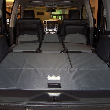 Infiniti QX56 Cargo Liner
