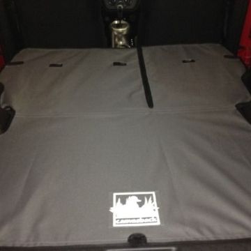 Nissan Juke Cargo Liner