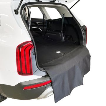 Nissan Armada Canvasback Bumper Flap Image 1