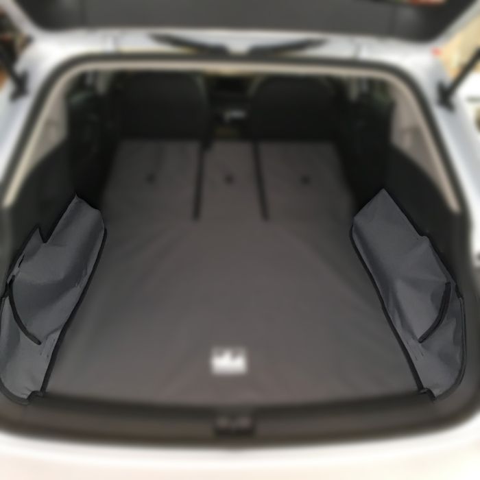 Volkswagen Tiguan Canvasback Cargo Side Pieces Image 1