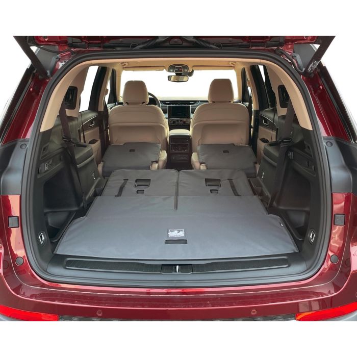 Jeep Grand Cherokee L Cargo Liner Image 1