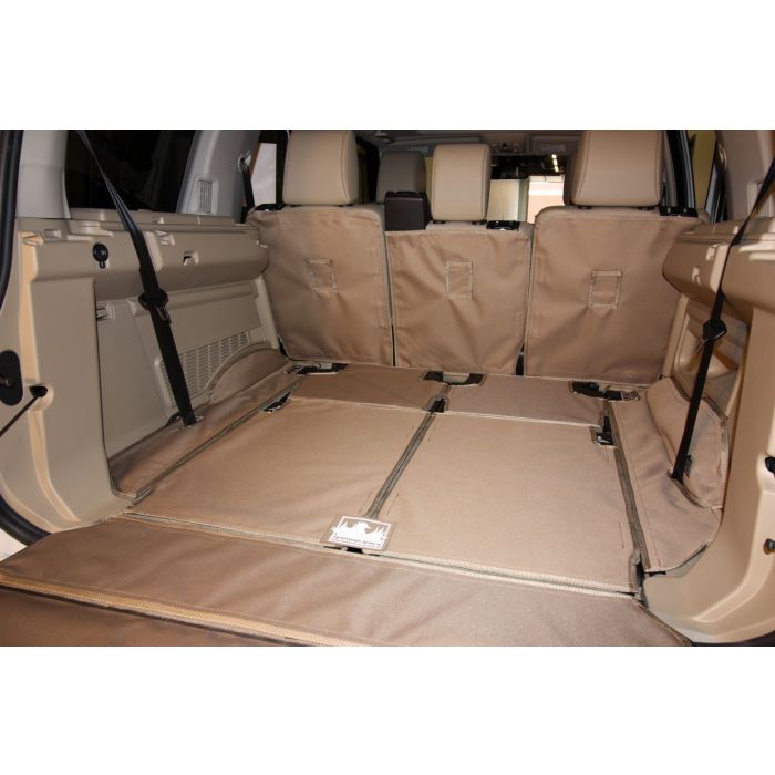 Land Rover LR3 / LR4 Canvasback Cargo Liner Image 3