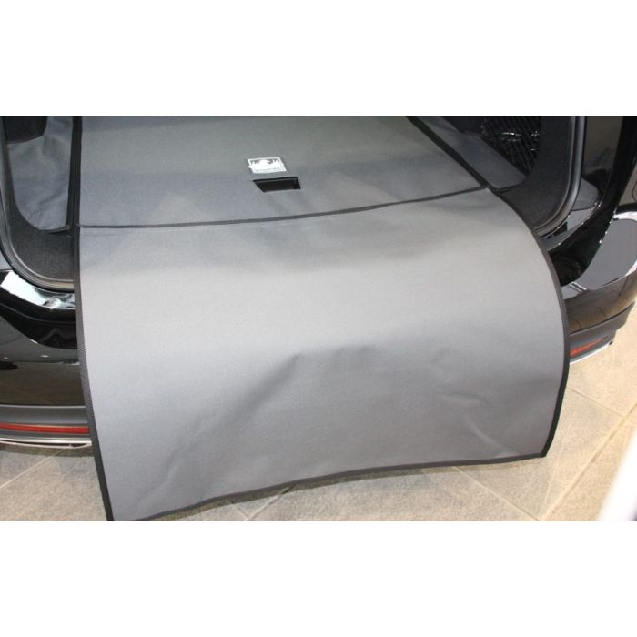 Buick Regal TourX Canvasback Bumper Flap Image 2