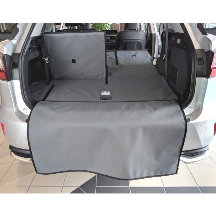 Lexus RXL Canvasback Bumper Flap Image 2