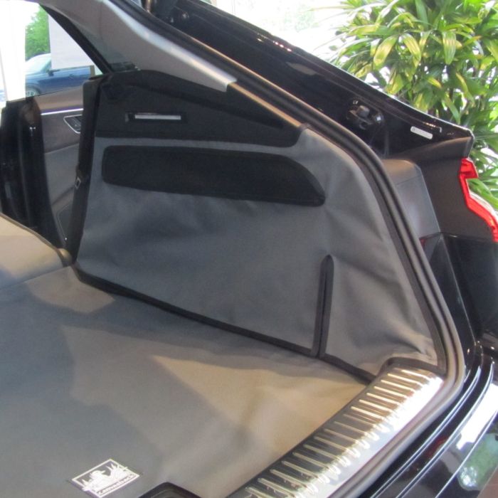 Audi Q8 Canvasback Cargo Side Pieces Image 1
