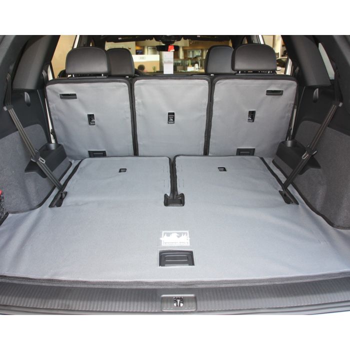 2017-2021 Audi Q7 Cargo Liner Canvasback Image 1