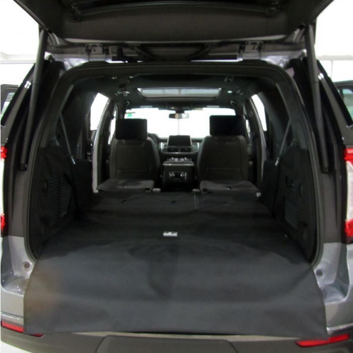 GMC Yukon Canvasback Bumper Flap Image 2