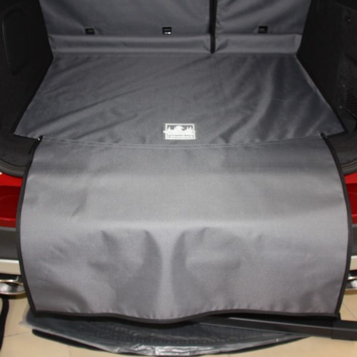Lincoln MKC Canvasback Bumper Flap Image 1