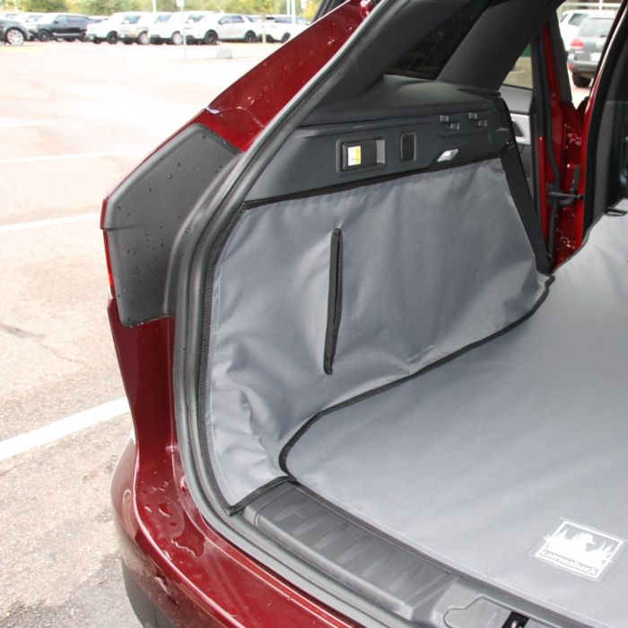 Jaguar F-Pace Canvasback Cargo Side pieces Image 1