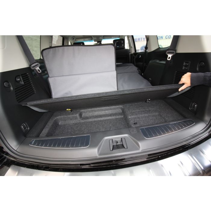 Scuf infinity ケース・フリーク付き Infiniti QX80 Cargo Liner | Interior Vehicle Protection