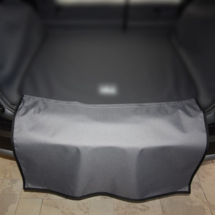 Honda CRV Canvasback Bumper Flap Image 1