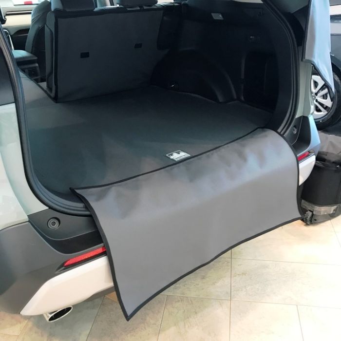 Toyota Rav4 Canvasback Bumper Flap Image 1
