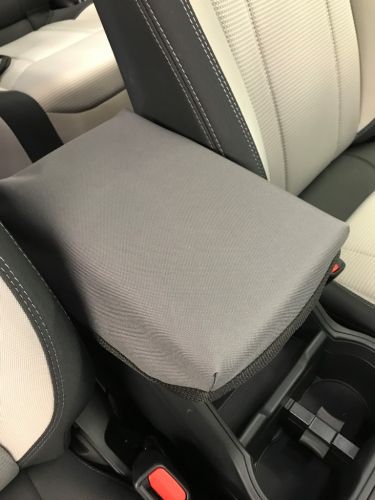 Subaru forester outlet console cover