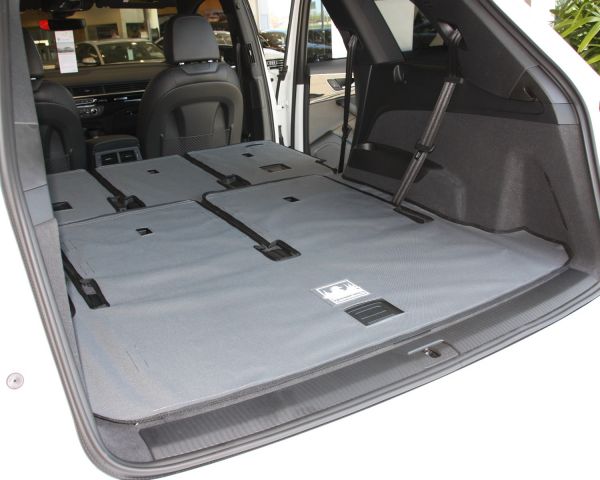 Trunk Ledge Kit | AUDI SQ7 2021 Trunk Ledge Kit | AUDI SQ7 2021