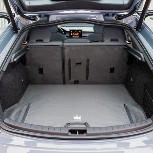 Polestar 2 Cargo Liner