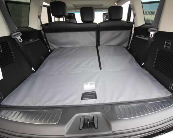 Infiniti qx80 cargo hot sale mat