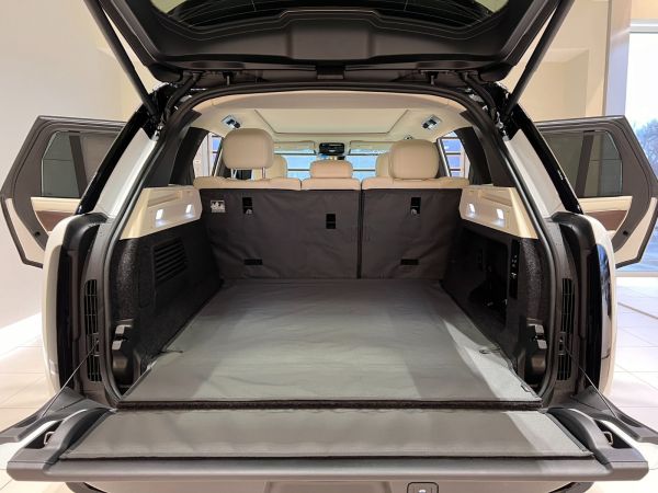 Trunk Ledge Kit | LAND ROVER DISCOVERY BASE 2022 Trunk Ledge Kit | LAND ROVER DISCOVERY BASE 2022